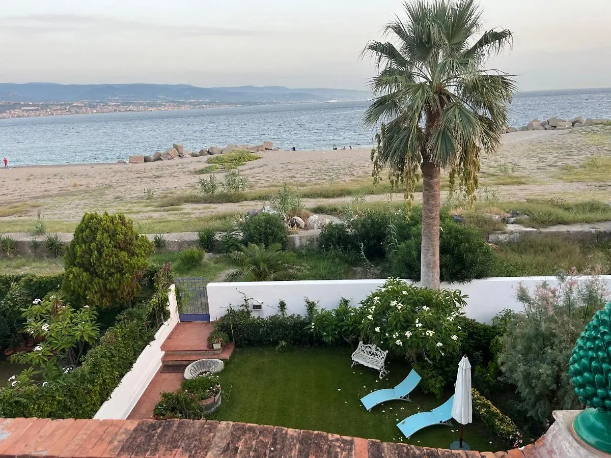 Casa Azzurra Apartment Messina Italy