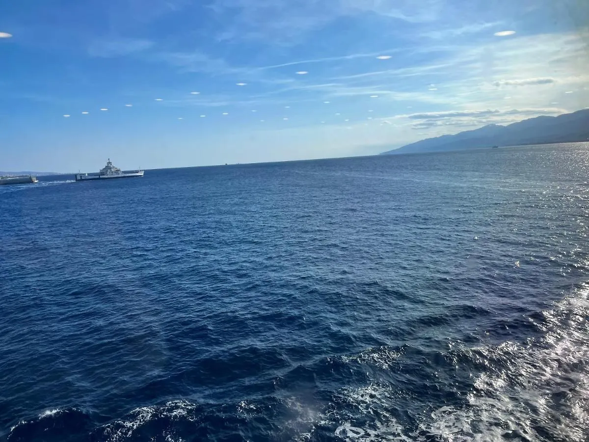 Casa Azzurra Lägenhet Messina Italien